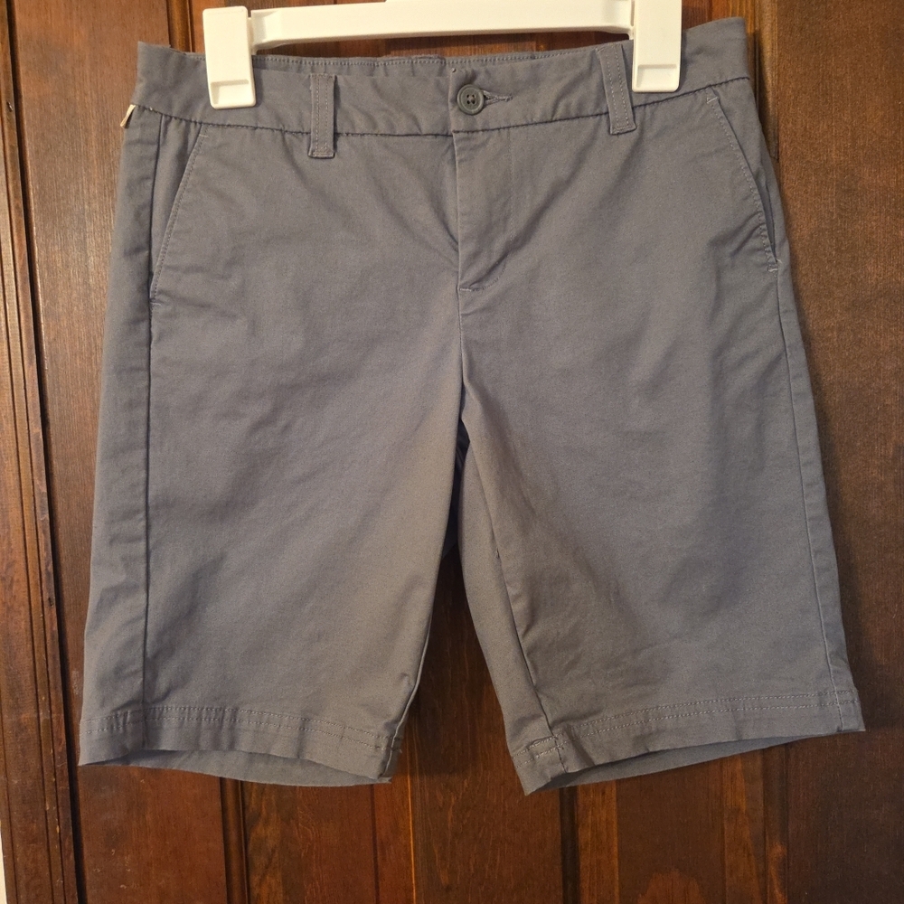 Magellan Outdoors Women's Gray Bermuda Shorts